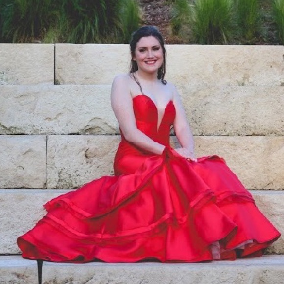 Jovani Prom Dress - Picture 2 of 13